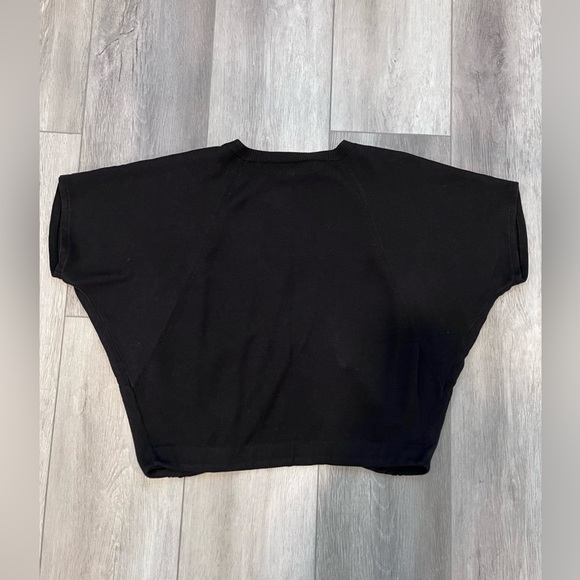 Nine West Knit Shrug Black NWOT - Picture 2 of 2